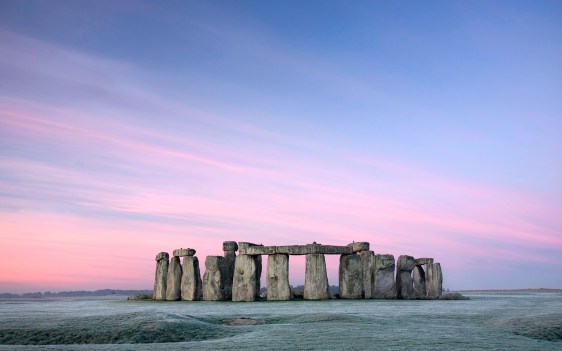 Stonehenge at Dawn, Wiltshire, England